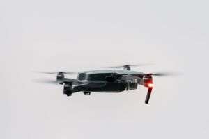 TVPWorld: Kongsberg investeşte 45 de milioane de euro într-o fabrică de sisteme anti-drone în Polonia